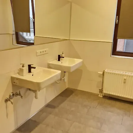 Homestay 205 Monchengladbach